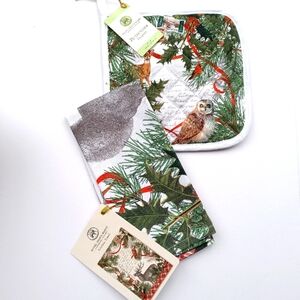 Michel Design Works by Stonewall Kitchen Winter Woodland Dish Towel & Potholder